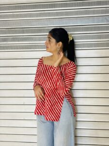 Red & White Diagonal Stripes Cotton Kurti – Square Neck | Full Sleeves